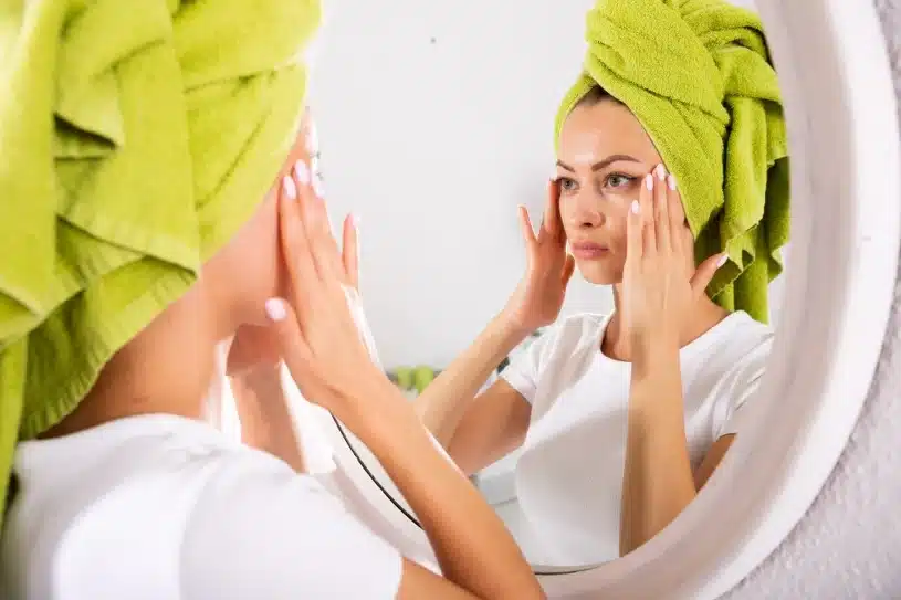 Udělejte to večer a vaše pleť bude vypadat božsky. Stačí jen pár minut.