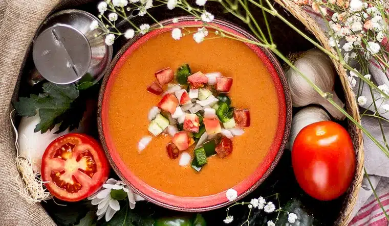 Gaspacho criollo: lehký, osvěžující recept, ideální pro , připraví se jen v několika krocích!