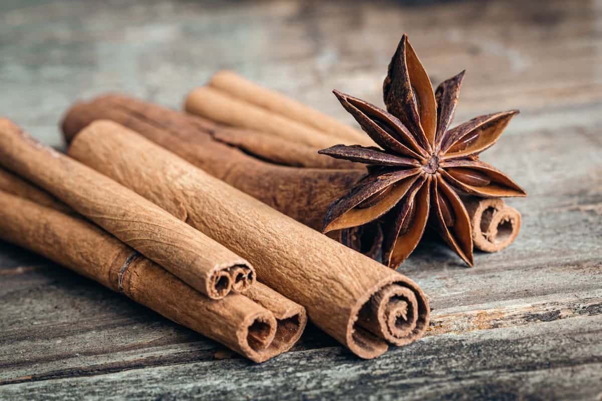 Uzmite cimet i ulijte ga u zdjelu. To će odmah ukloniti ponavljajući problem.